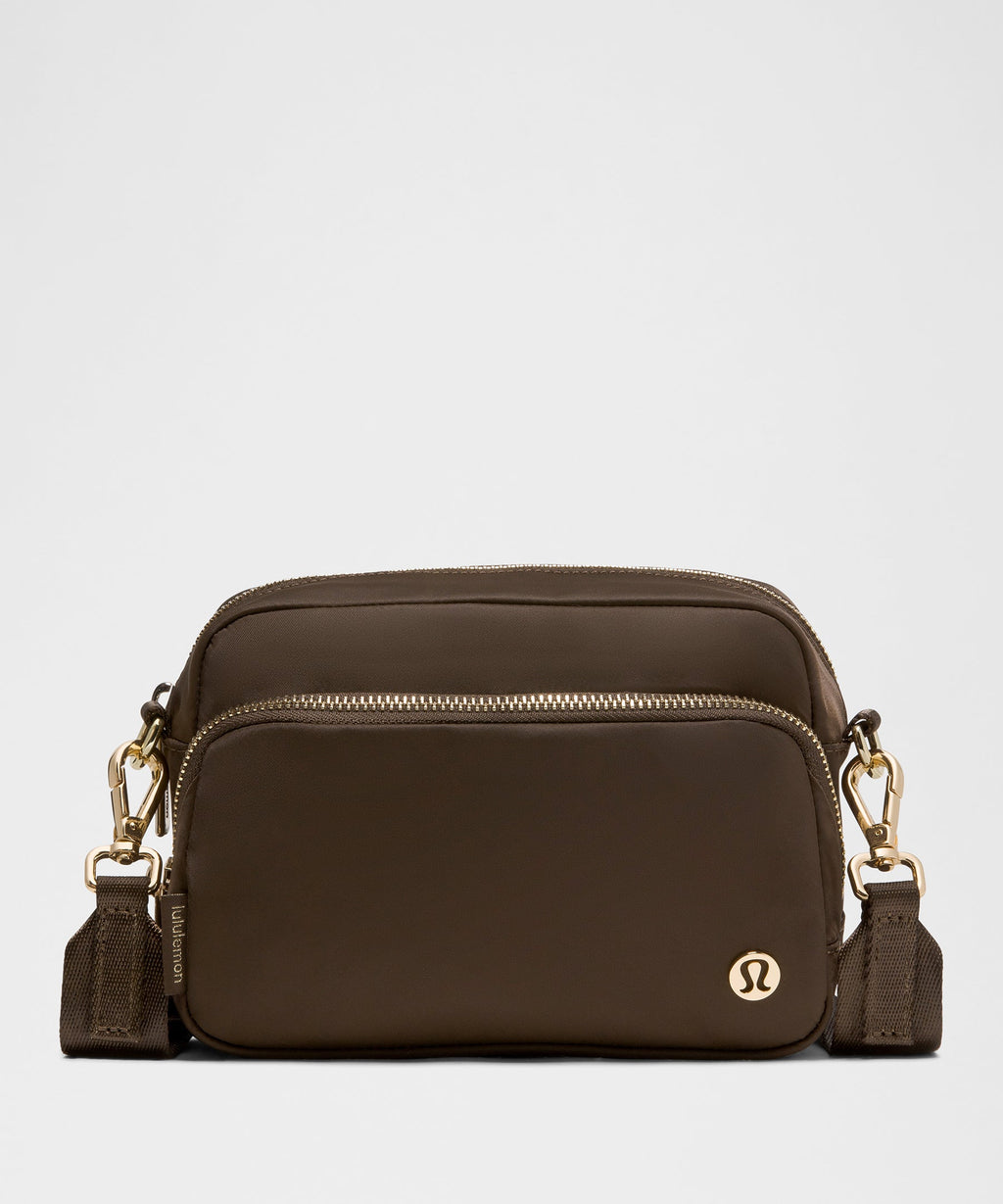 Lululemon Everywhere Crossbody Metal Trim