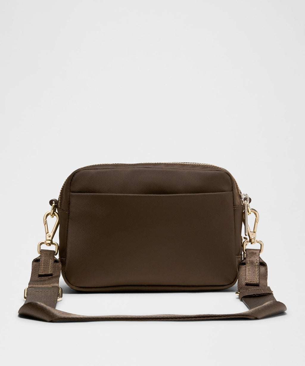 Lululemon Everywhere Crossbody Metal Trim