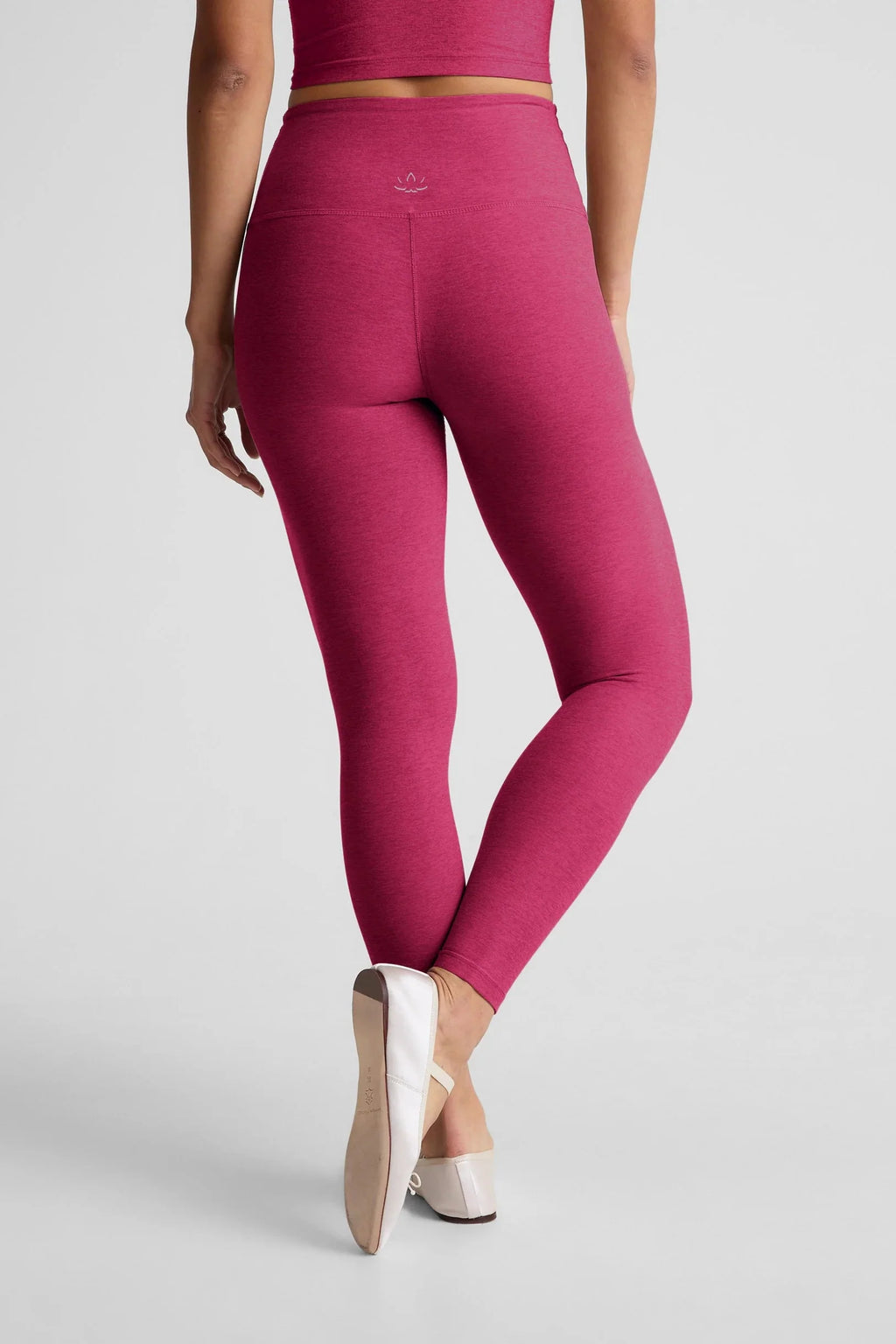 Beyond Yoga Caught In The Midi Legging