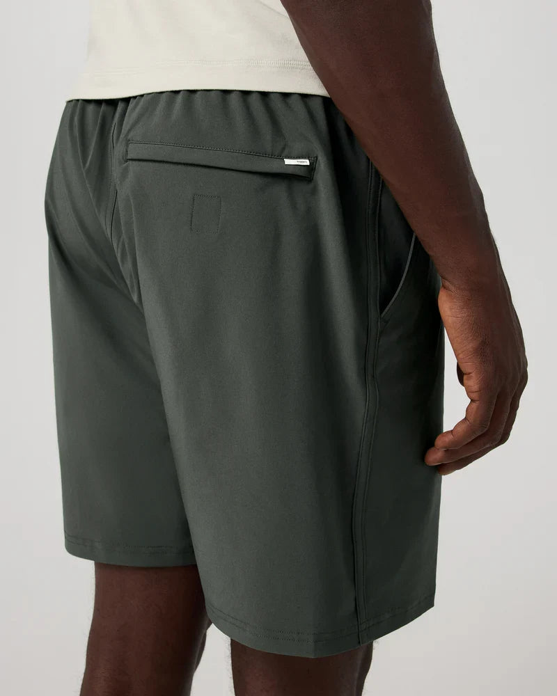Vuori Men's Banks Short